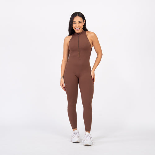 Macacão Racer Zip - Avelã