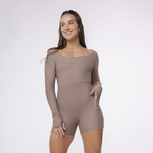 Macaquinho com Bolso Manga Longa Sleek - Marrom Trufa