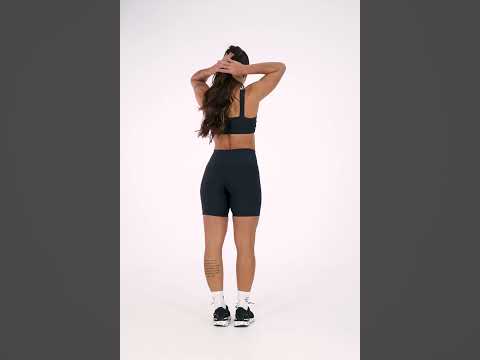 Fit check - Bermuda Básica com Bolso - Preto