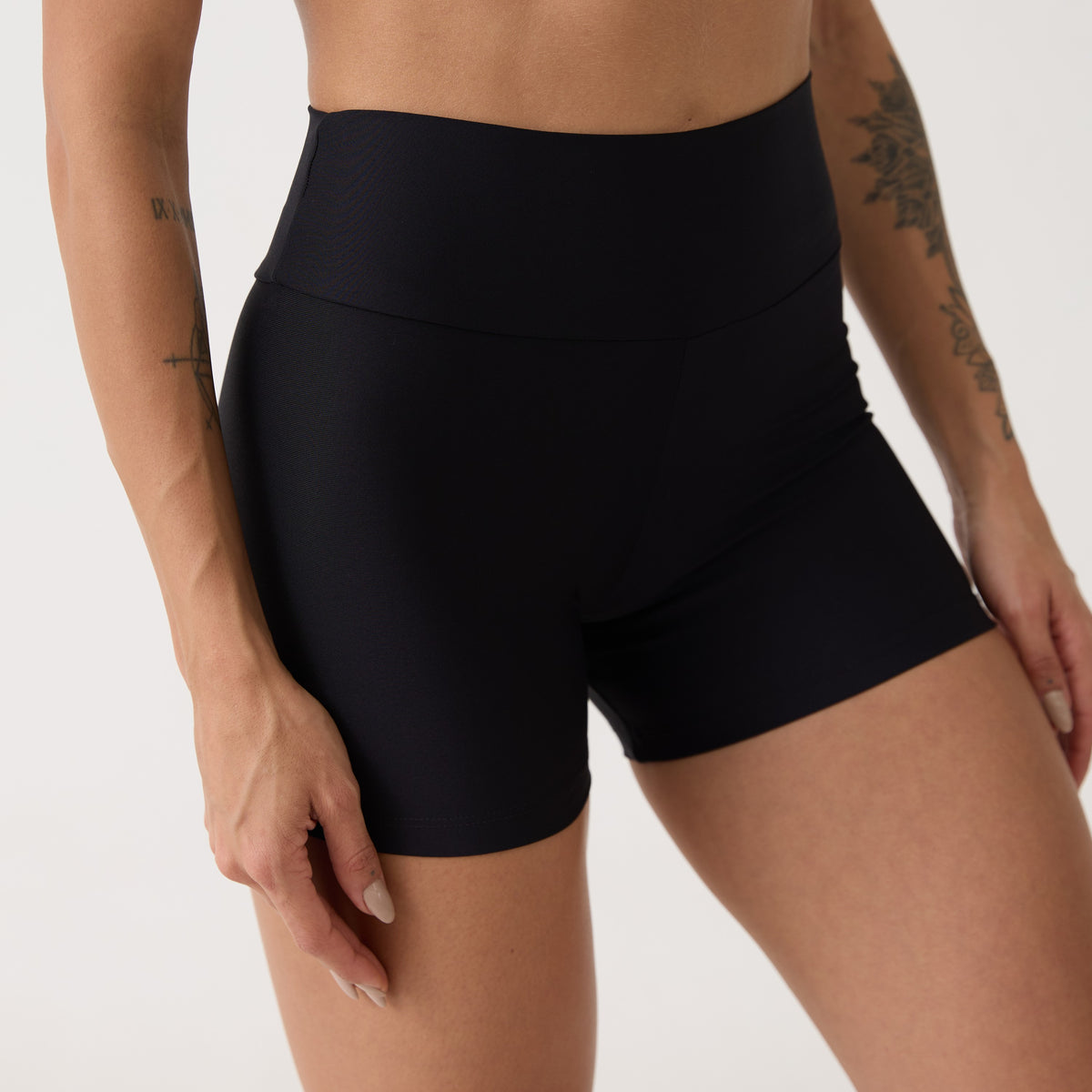 Short Shape - Preto