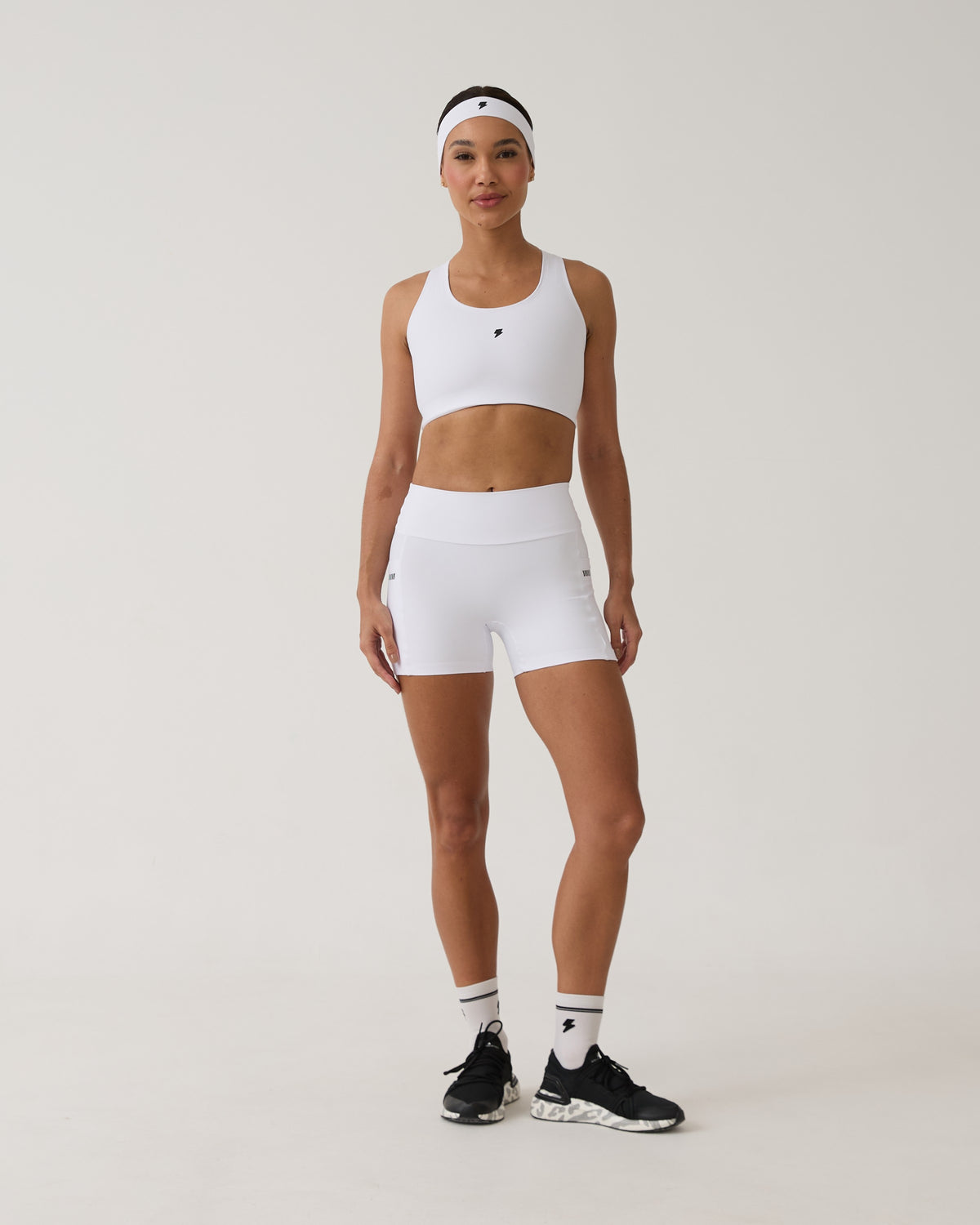 Short com Bolso Run Club - Branco