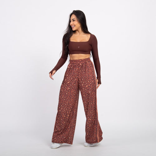 Top Cropped Manga Longa Sleek - Café