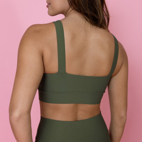 Top Camiseta Alça Larga - Verde Oliva