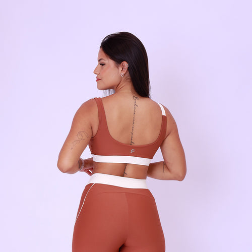 Top Camiseta com Alça Dupla - Chocolate &amp;amp; Off White