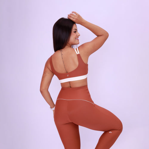 Top Camiseta com Alça Dupla - Chocolate &amp;amp; Off White