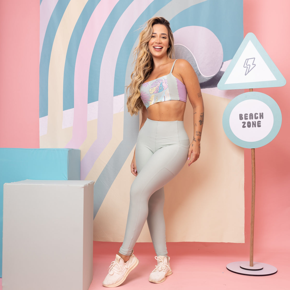 Top Reto Tricolor Estampado  - Rainbow Party